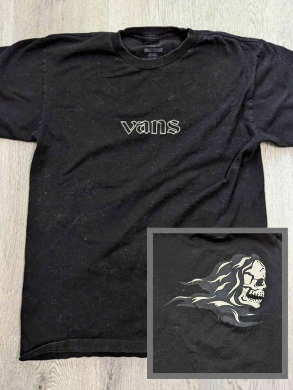 Vans Flaming Skull Back Graphic Black T-Shirt Unisex Small Punk Goth
